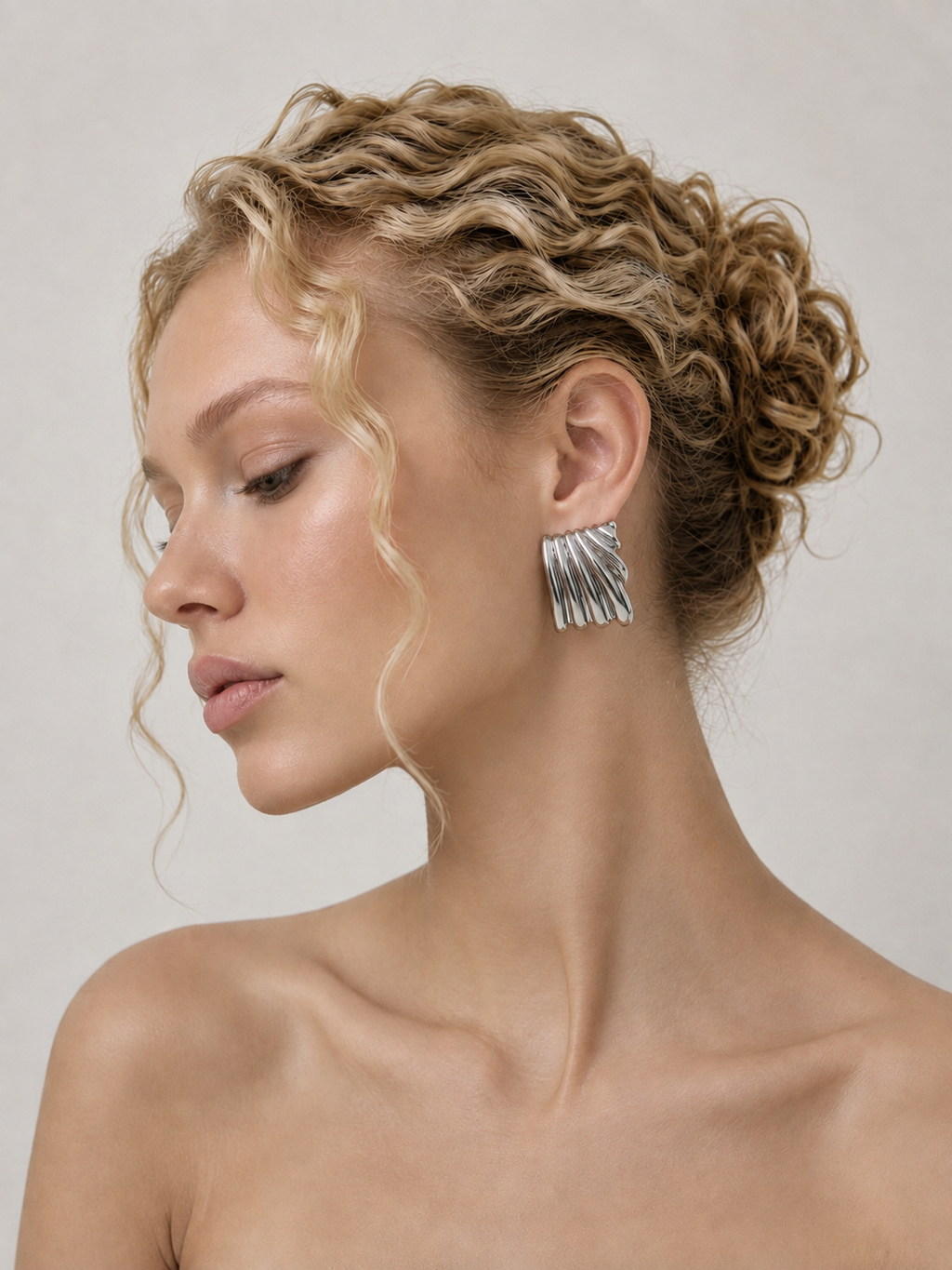 CLEO EARRINGS