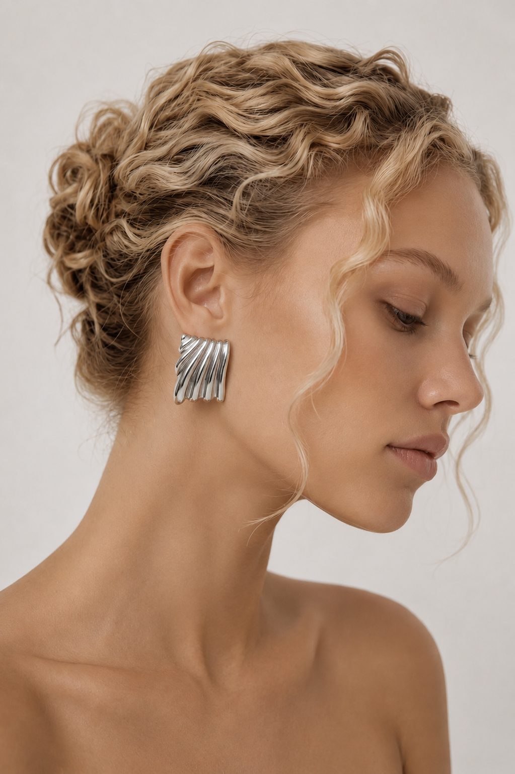 CLEO EARRINGS